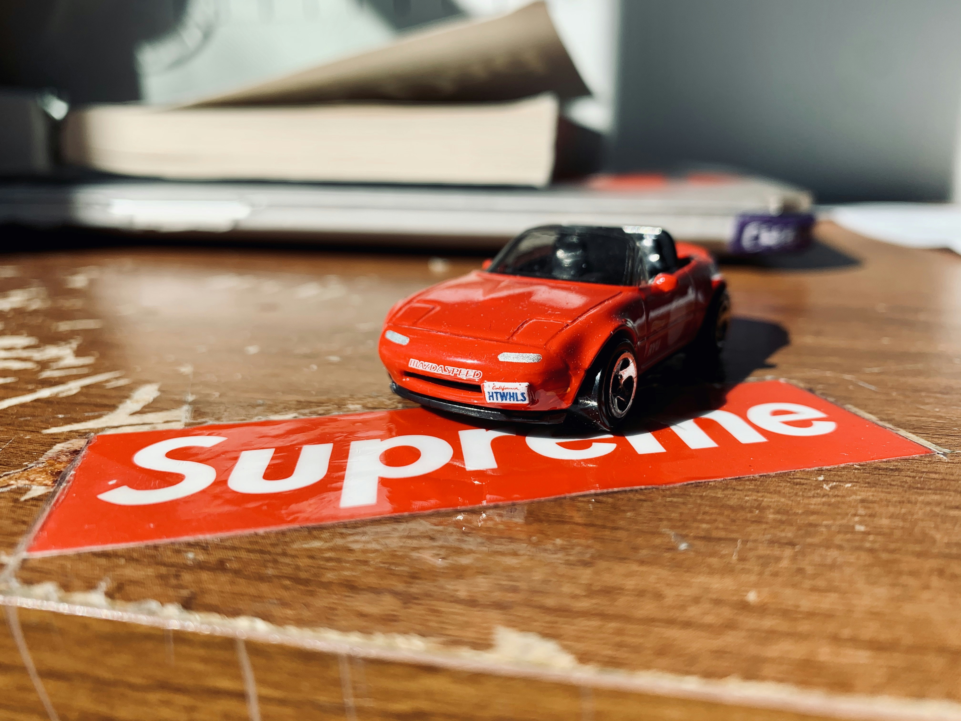 Road Ready: The Advantages of Using Subscription Cars for Weekend Adventures