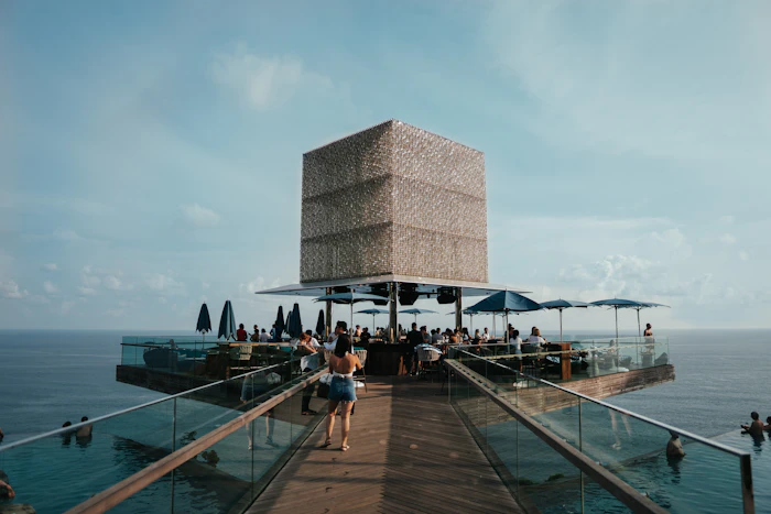 Hotels With Rooftop Pools