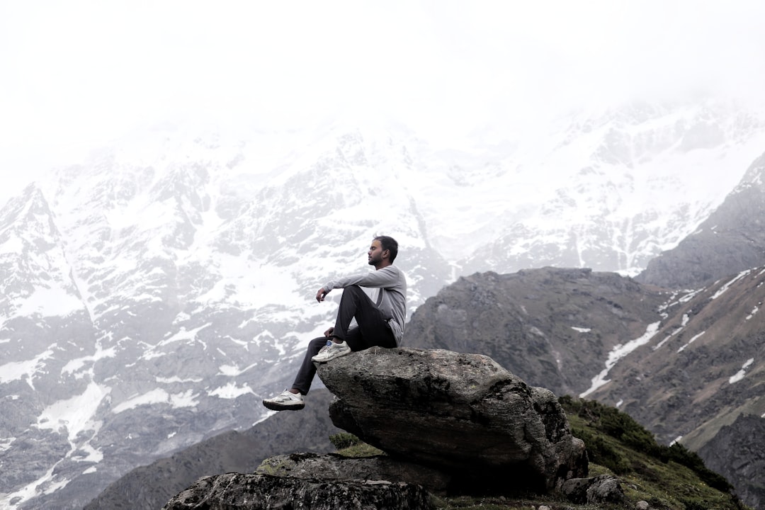 travelers stories about Mountaineering in Kedarnath, India