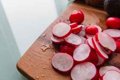 5 Main Health benefits of eating Radishes that will make you love it