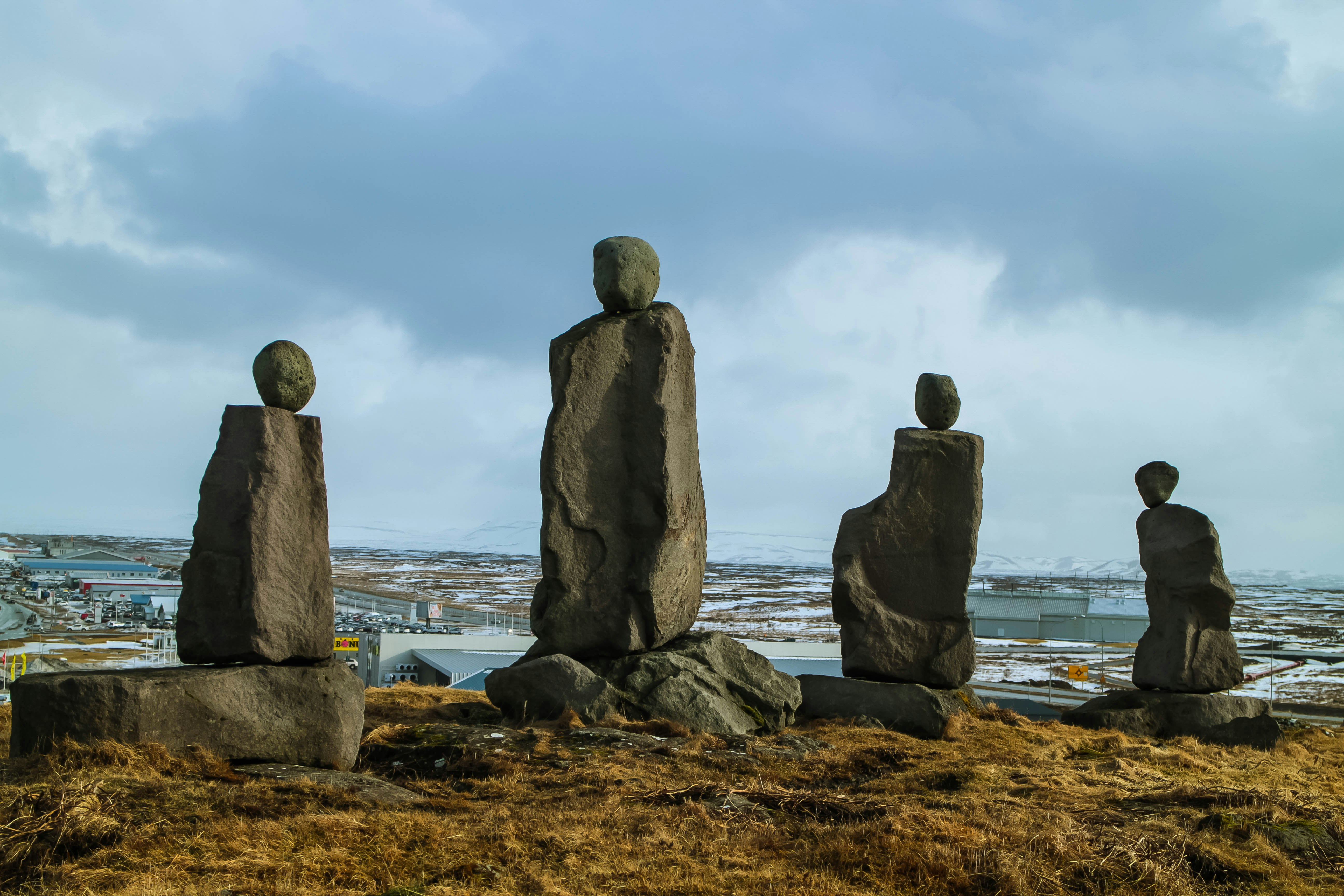 Anthropic's Claude 4.5: Pioneering AI Benchmarks in a February 2026 Landscape Defined by Specialization