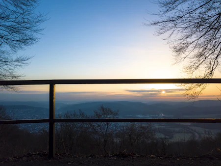 Choosing the Right PayGo Carrier: A People-First Guide