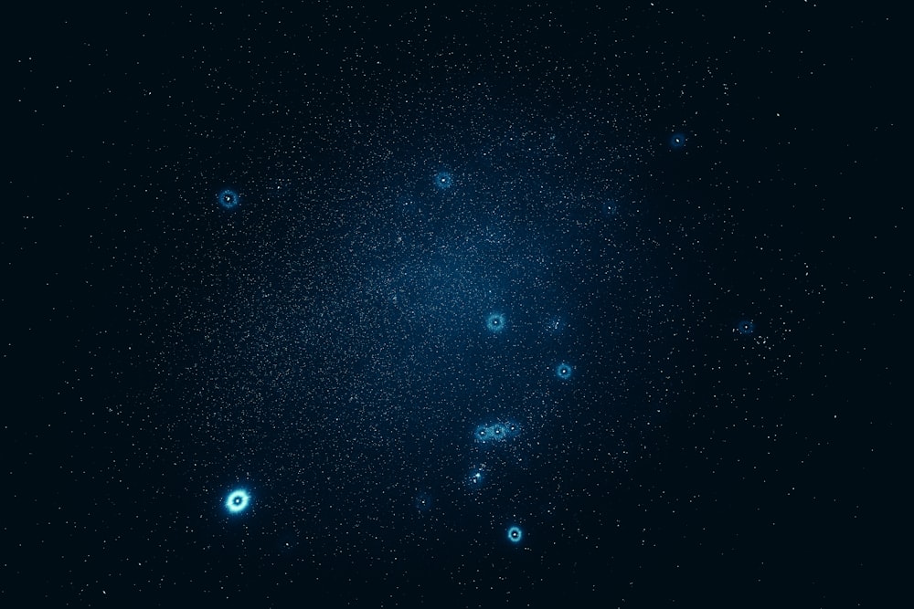 blau-weißer Sternenhimmel