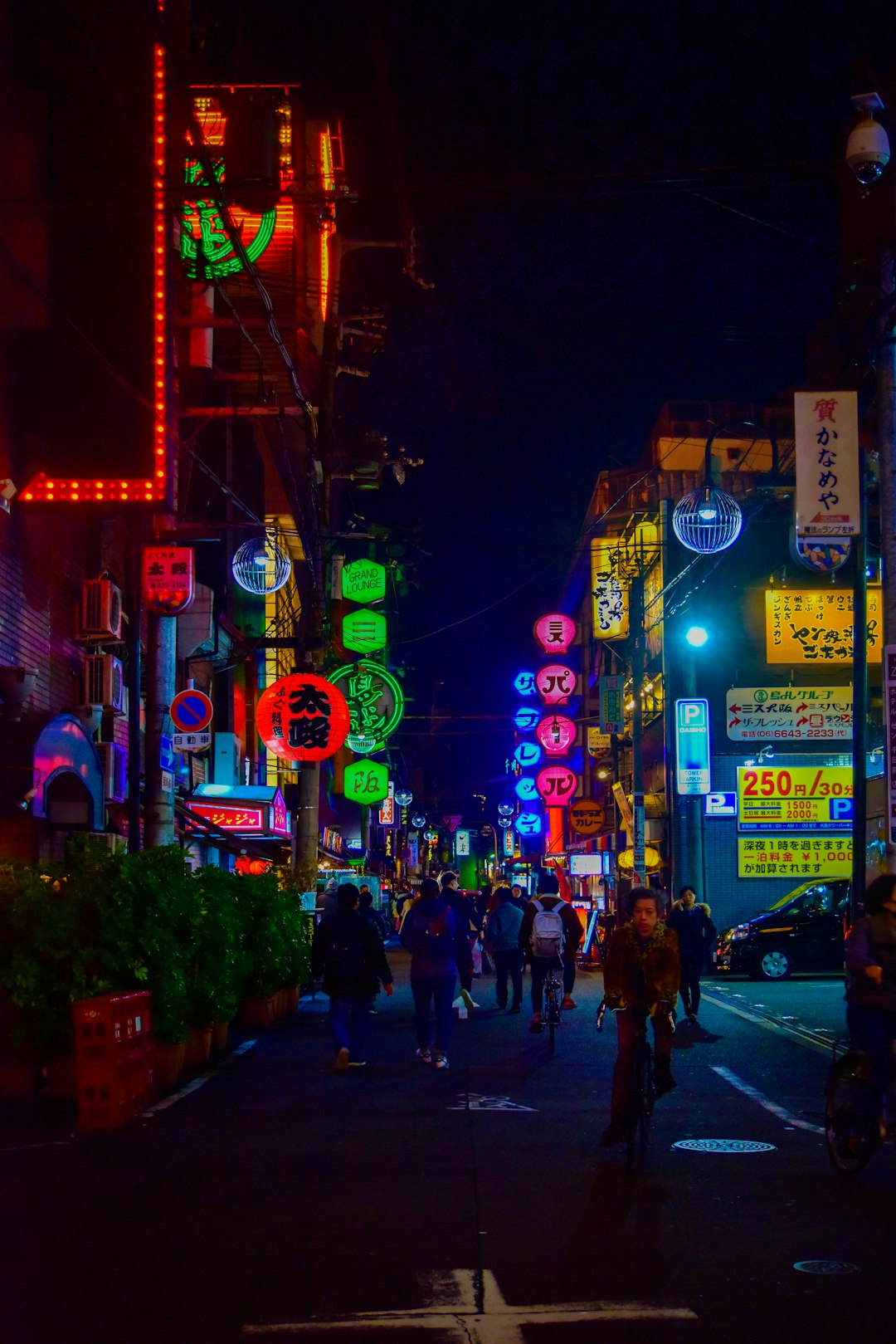 travelers stories about Landmark in Osaka, Japan