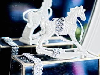 Stunning jewelry inspired by the grace of horseback riding.