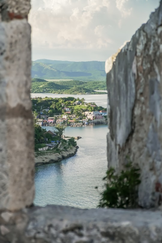 picture of Cliff from travel guide of Santiago de Cuba