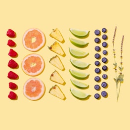A beautifully designed blog layout featuring tropical fruit recipes.