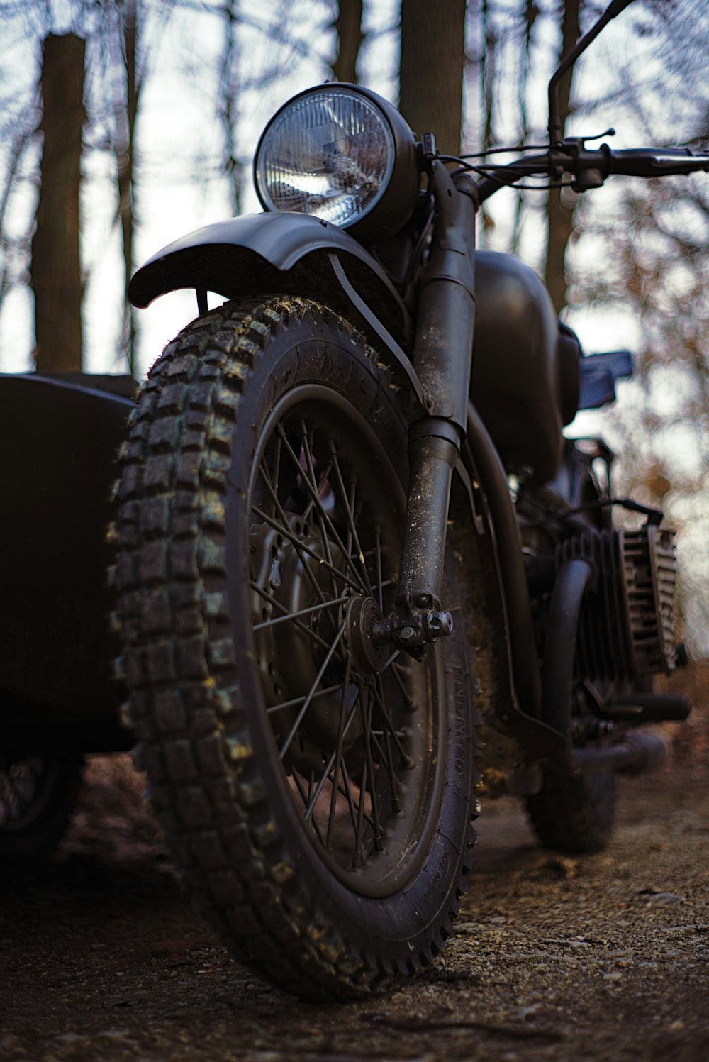 black motorcycle with black tire