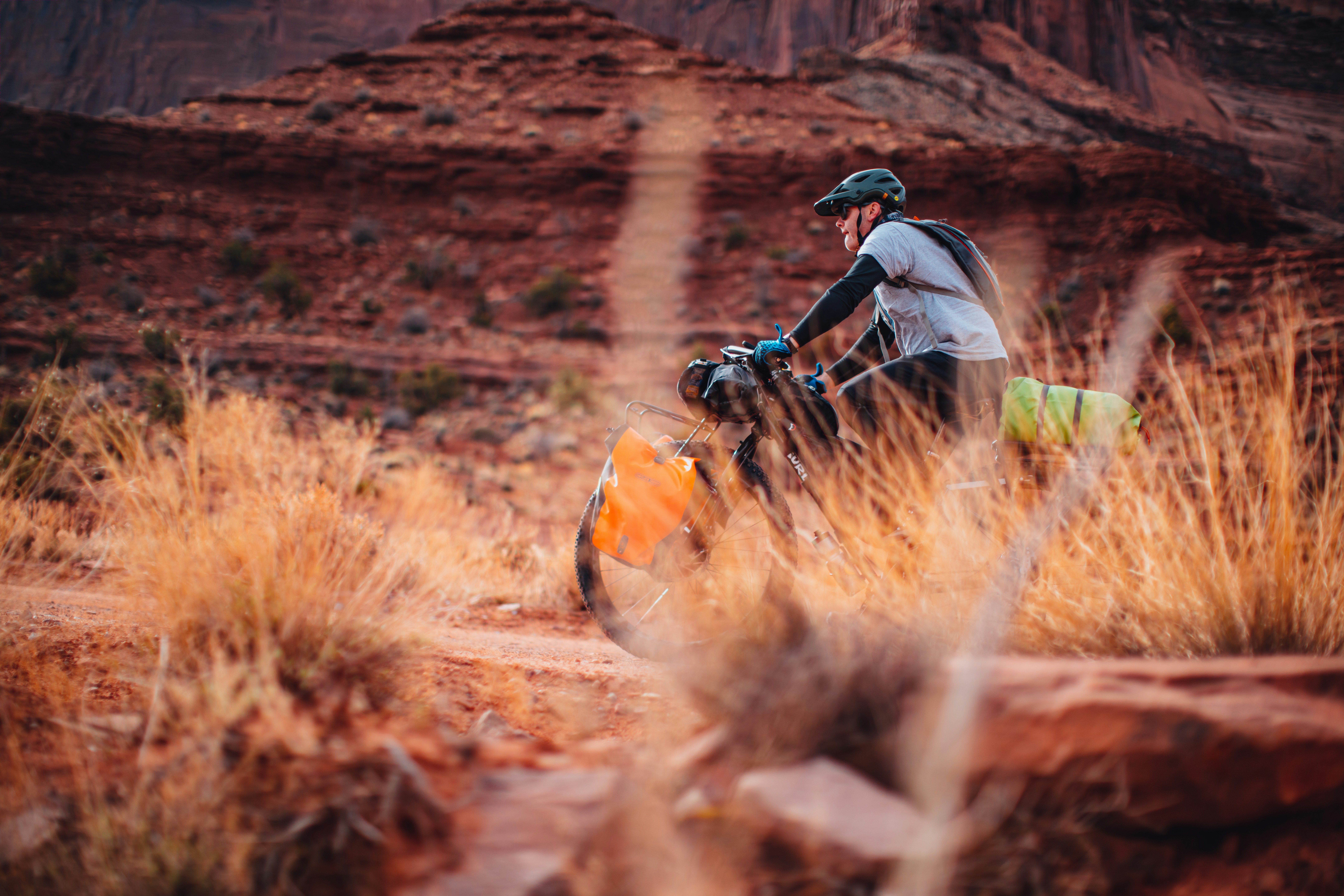 Photo by worldsbetweenlines