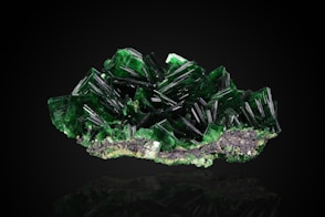 green and white crystal fragment