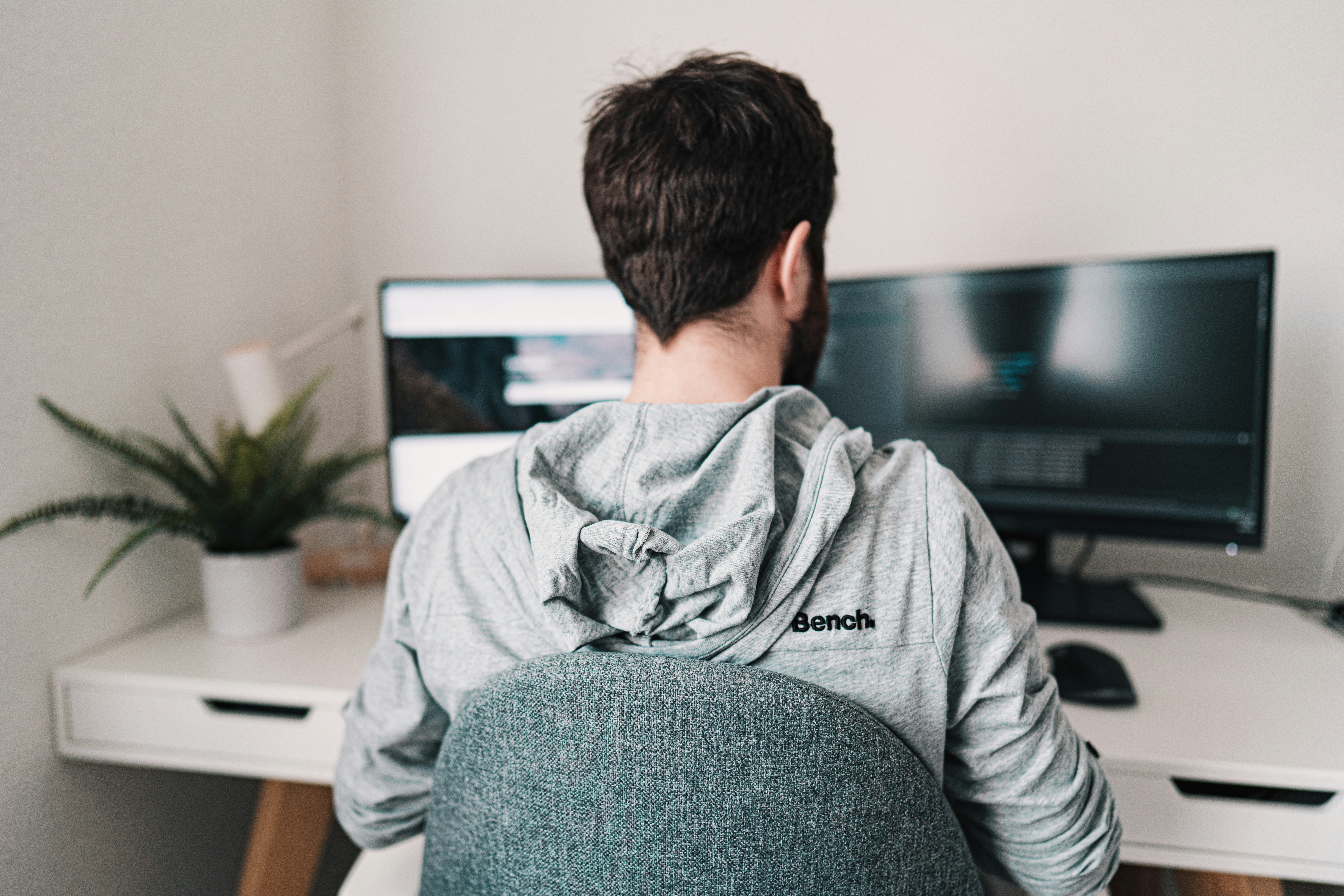 Profitable by Design: How Independent Developers Are Building Tech Empires Without a VC in Sight