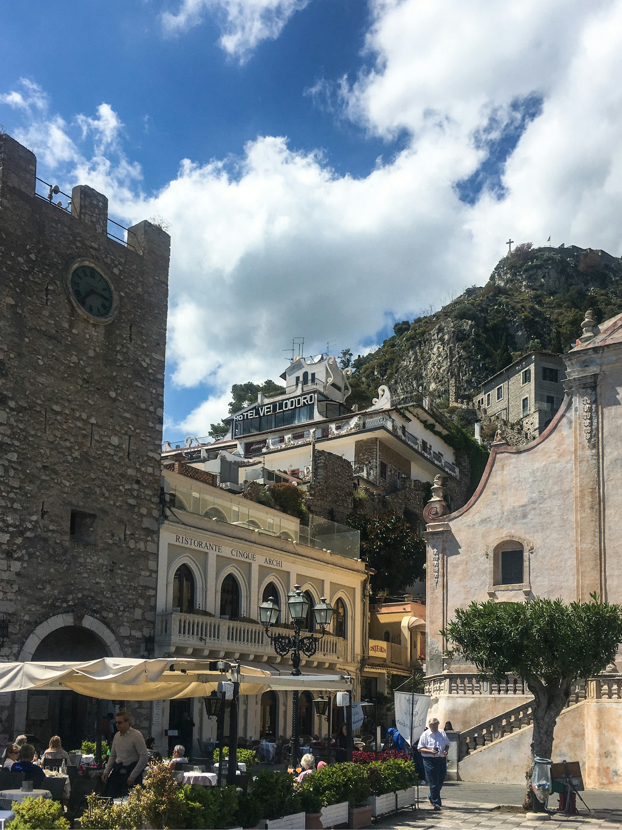 Exploring Messina's Authentic Cuisine: Local Dishes, Restaurants & Recipes