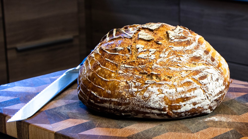 brown bread on blue and white plate