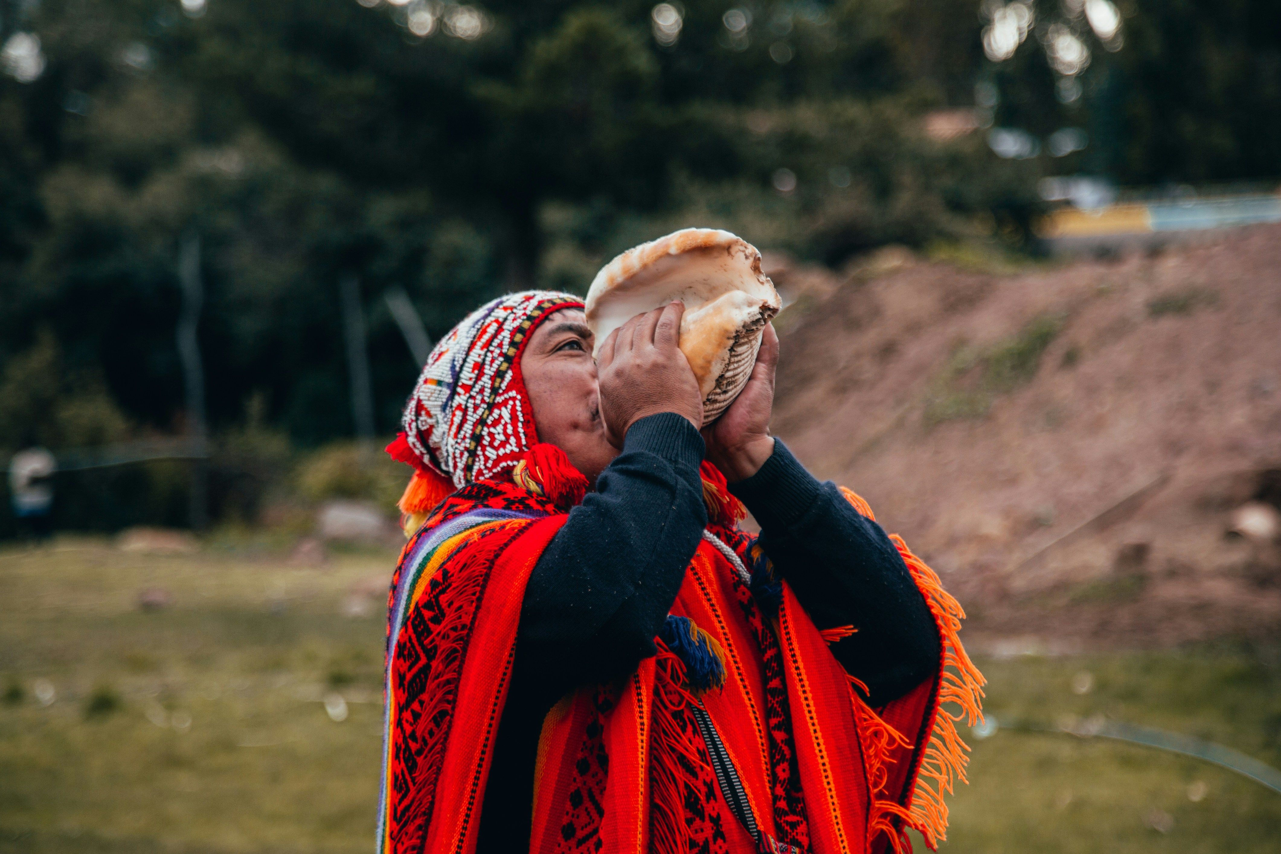 woman in blue red and white hijab