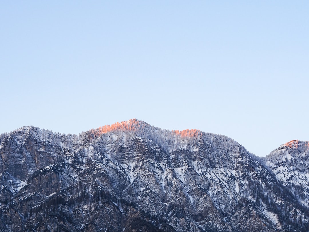 gray and white mountain under gray sky