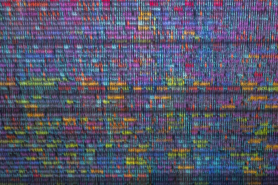 Junior vs Mid vs Senior Developer: What Actually Changes (Besides the Title and Salary)