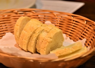 sliced bread on brown woven basket