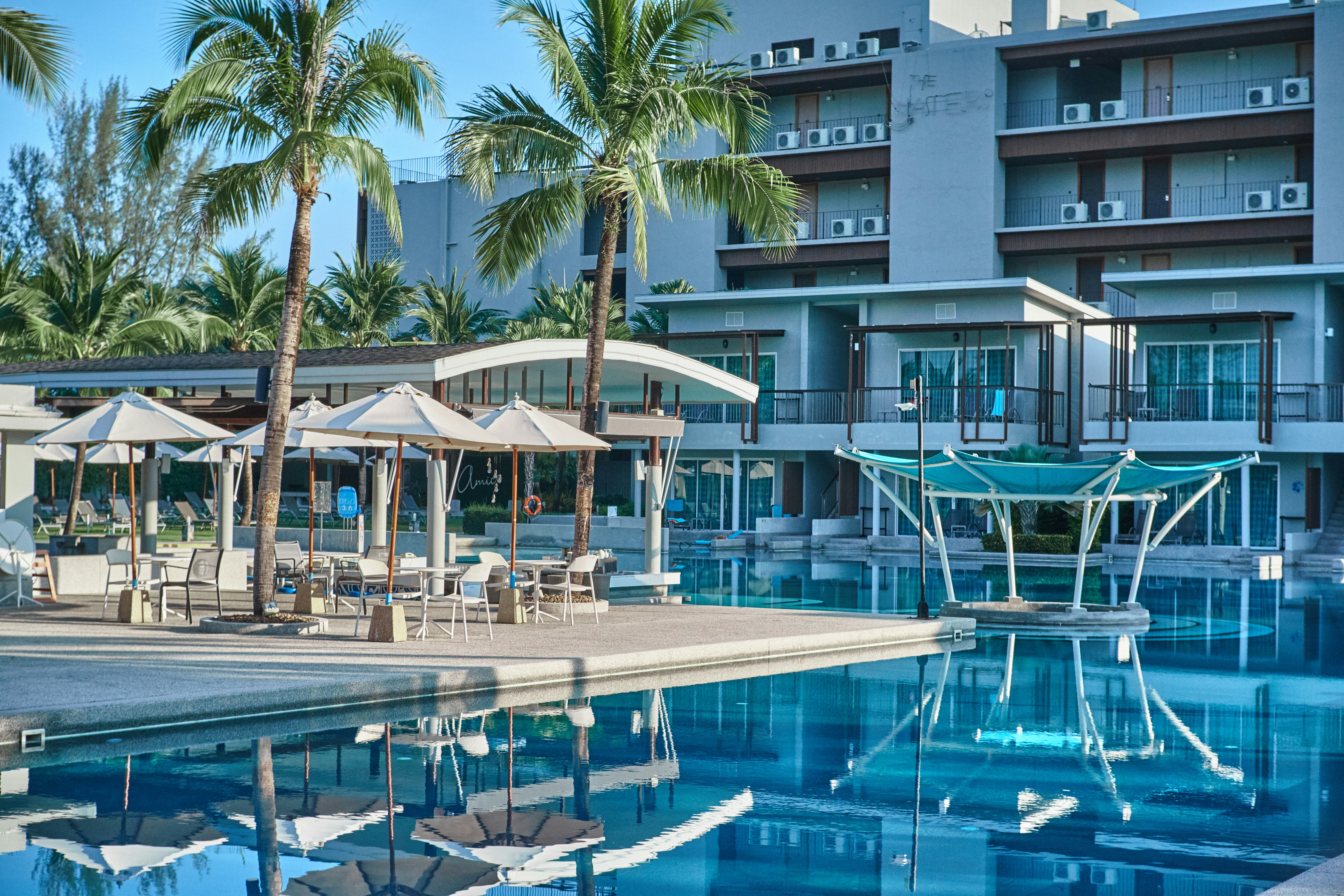 The Best Resort Photo Spots around aviasales.ru Seaview Phuket office | Hatlas Travel