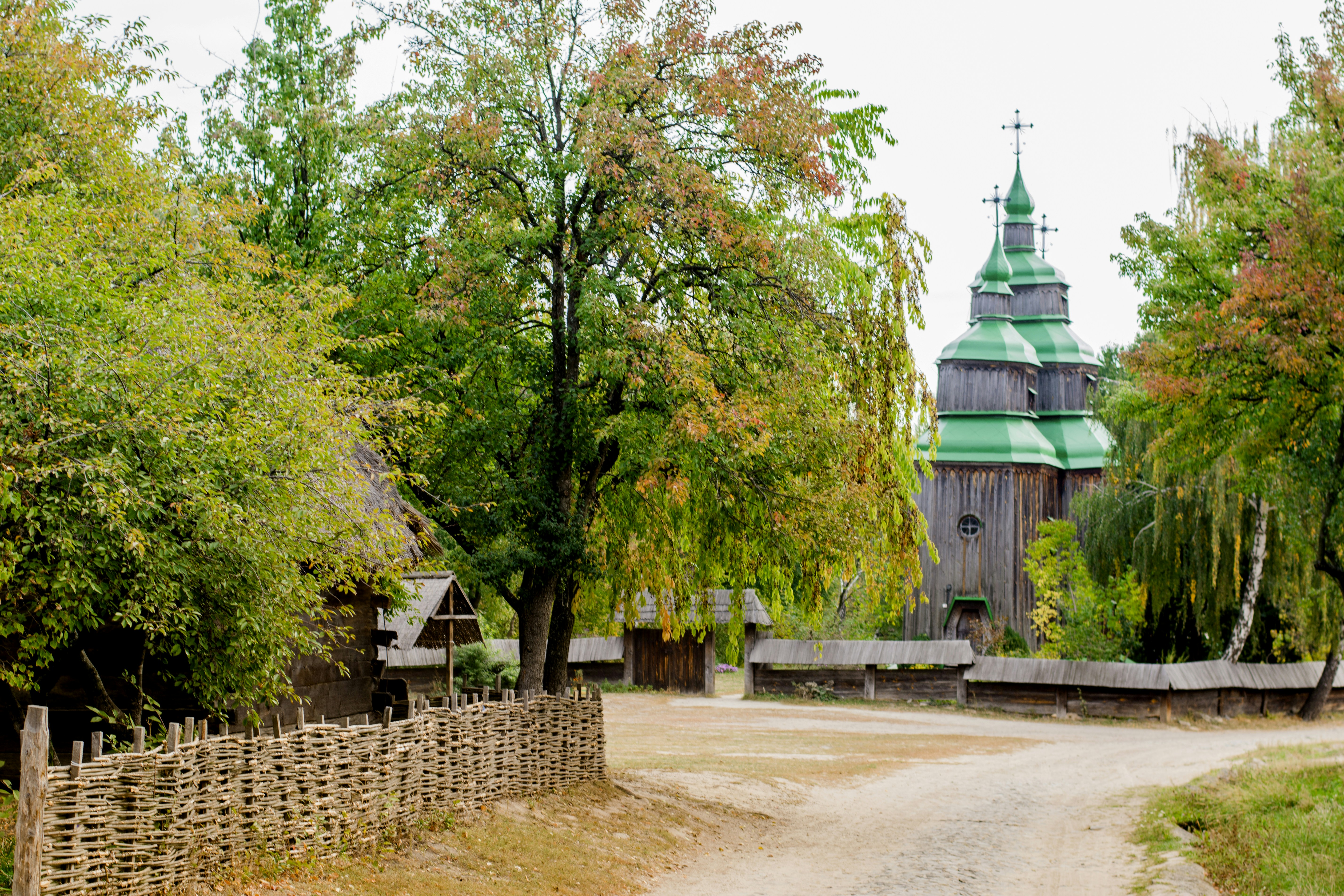 Photo by eugenivy_now