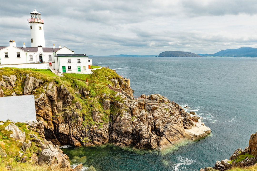 travelers stories about Cliff in Fanad Head, Ireland