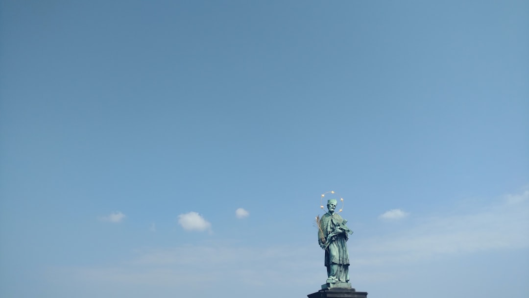 travelers stories about Monument in Prague, Czech Republic