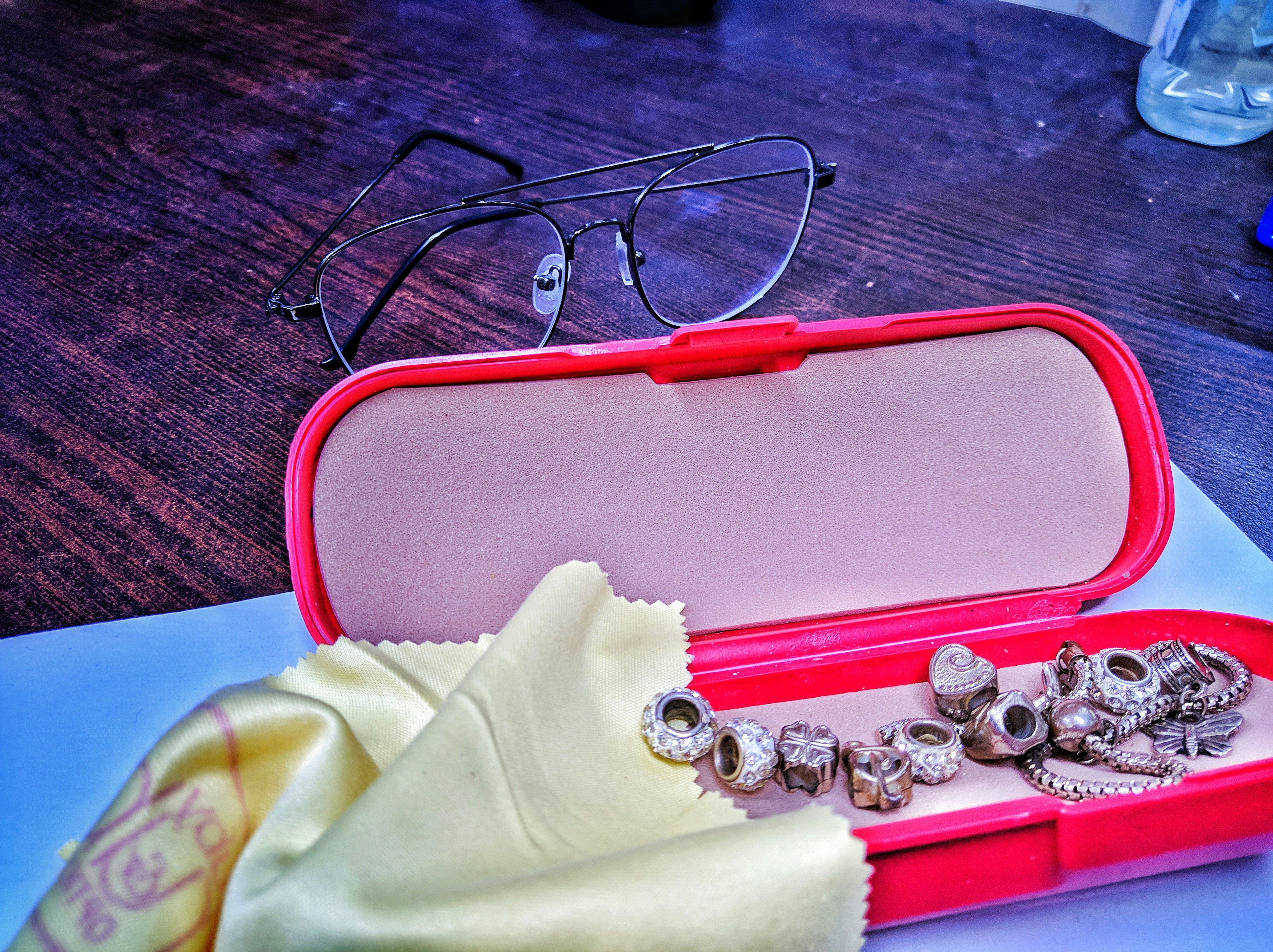 Stylish Eyeglasses with Box