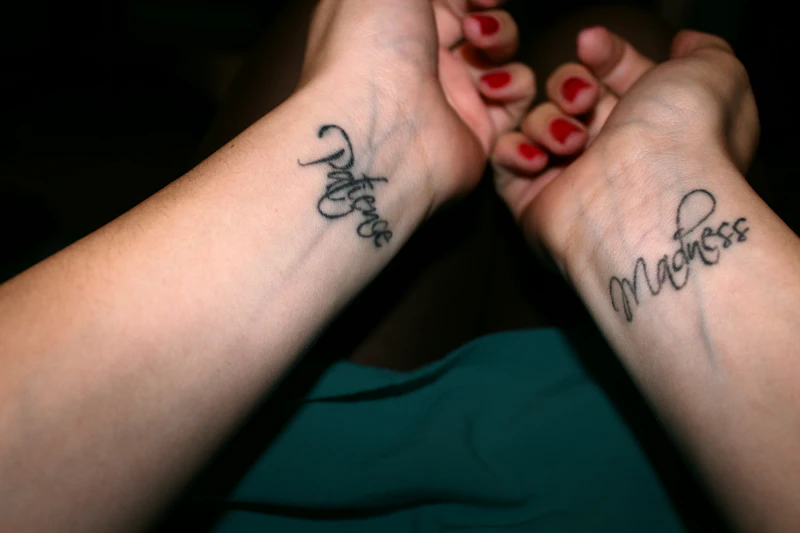 Dark wrist piece
