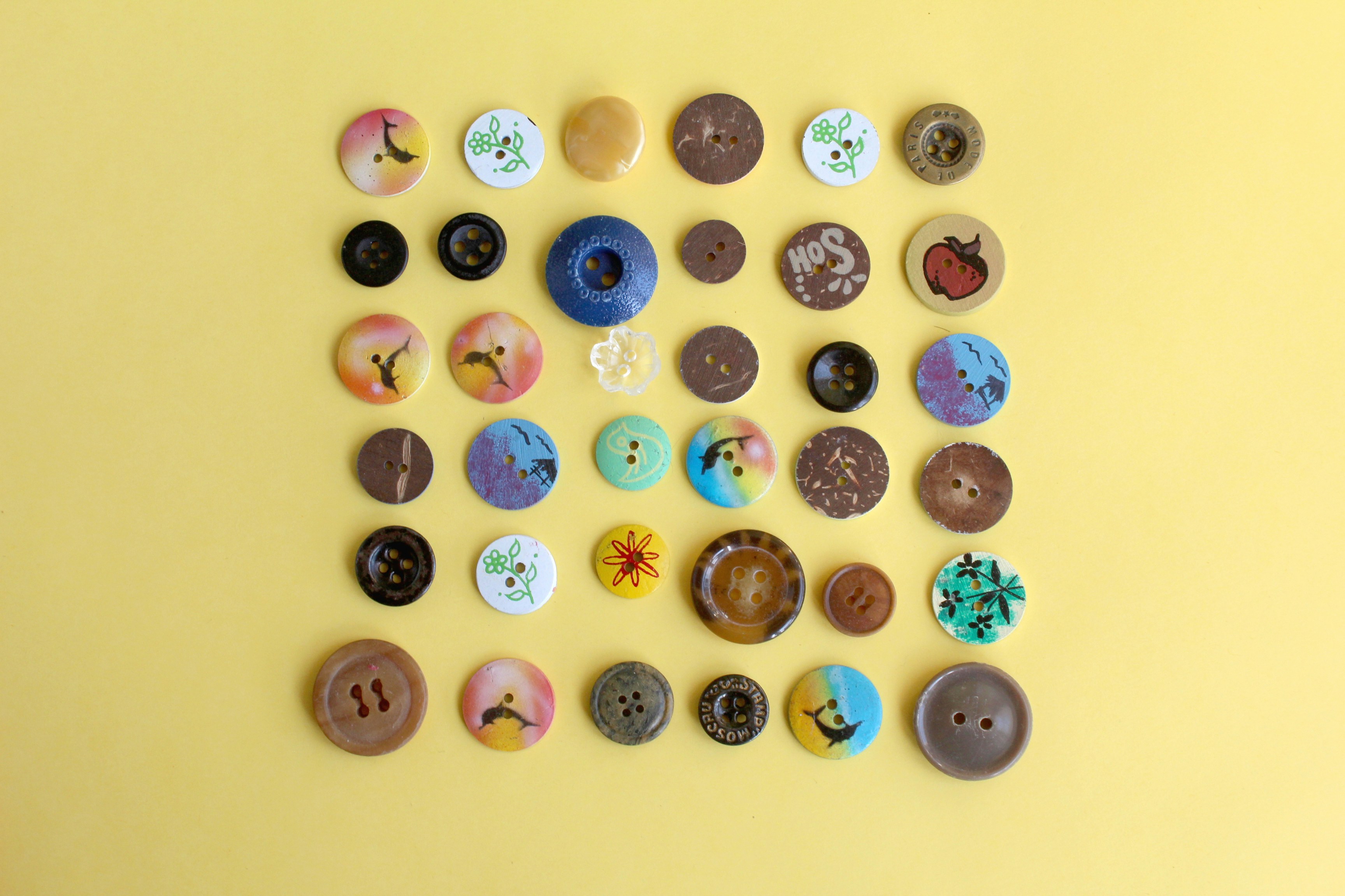 colorful vintage buttons wallpaper, wallpaper, Simple Button Crafts for Adults to Sell: Profitable Ideas 4