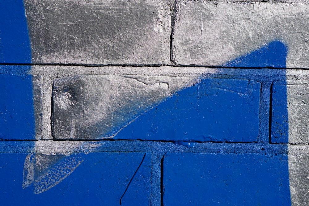 blue and gray concrete wall