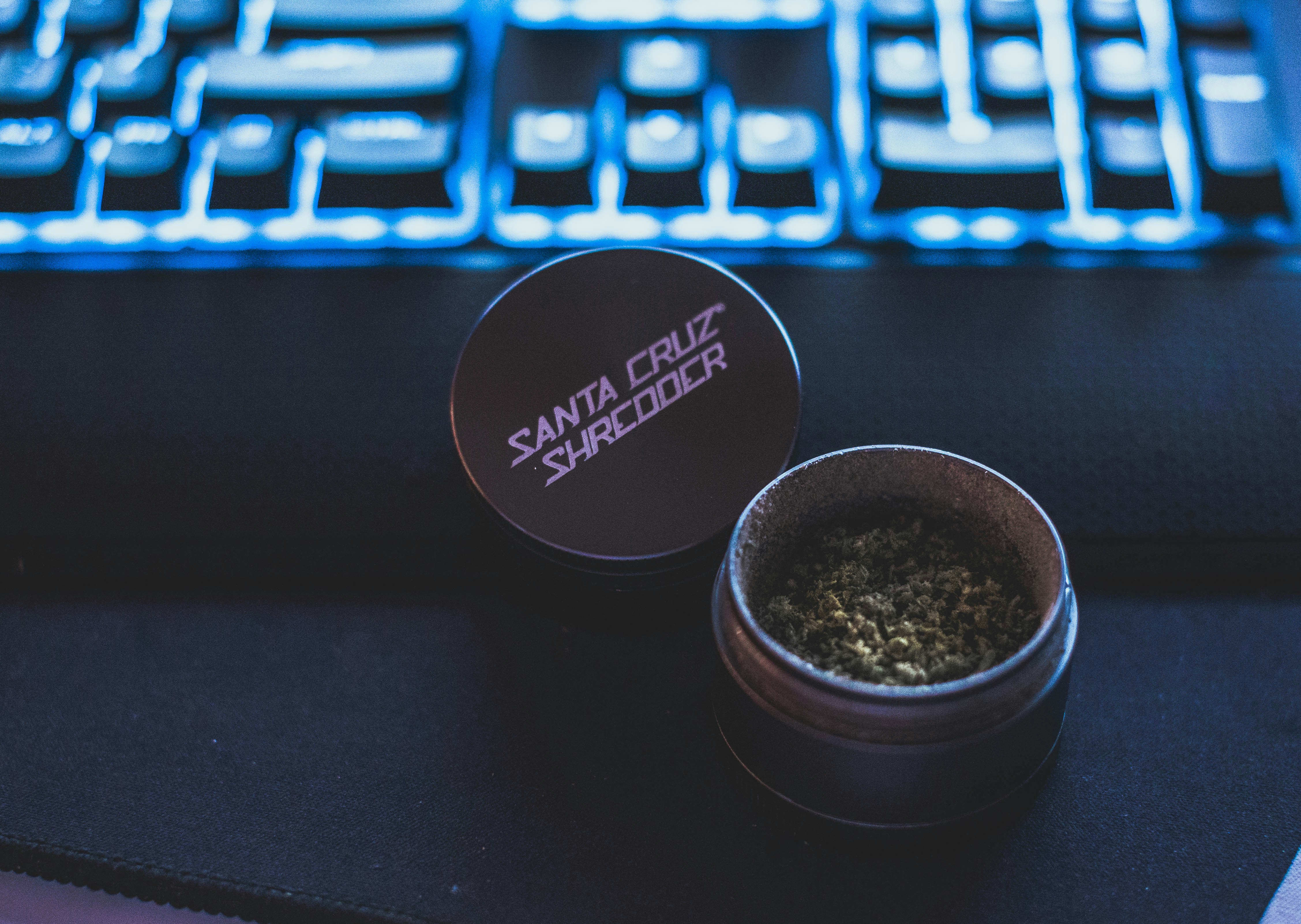 black and brown round container