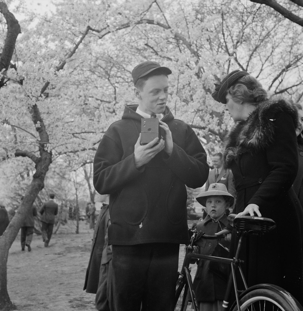 Taking pictures of the cherry blossoms