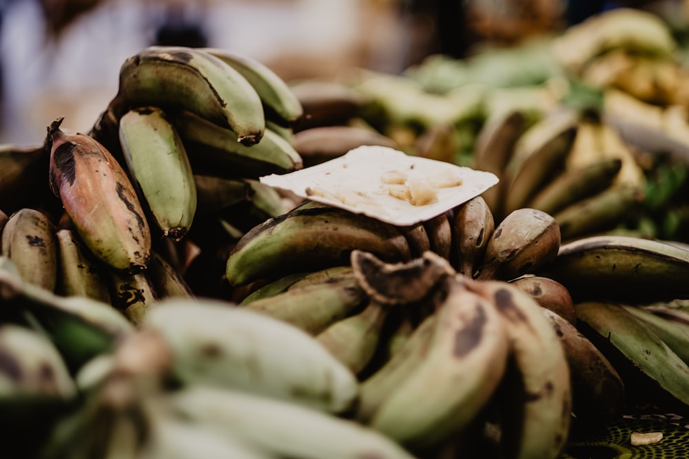 green and brown banana fruits