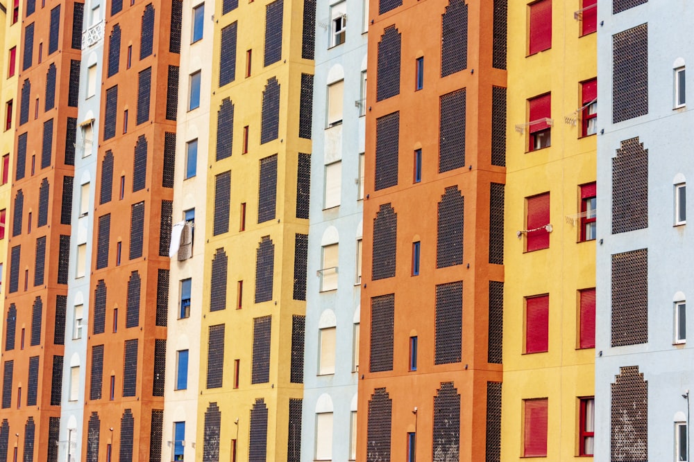 brown and white concrete building