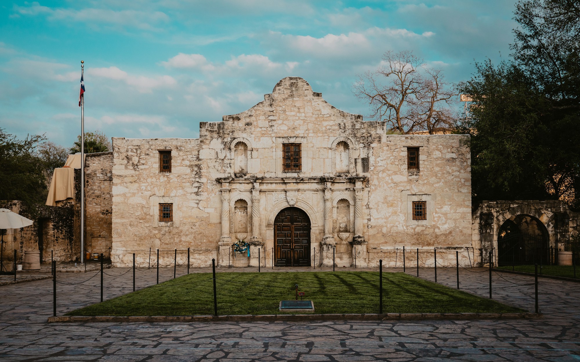 Best Time to Visit San Antonio: Weather Guide