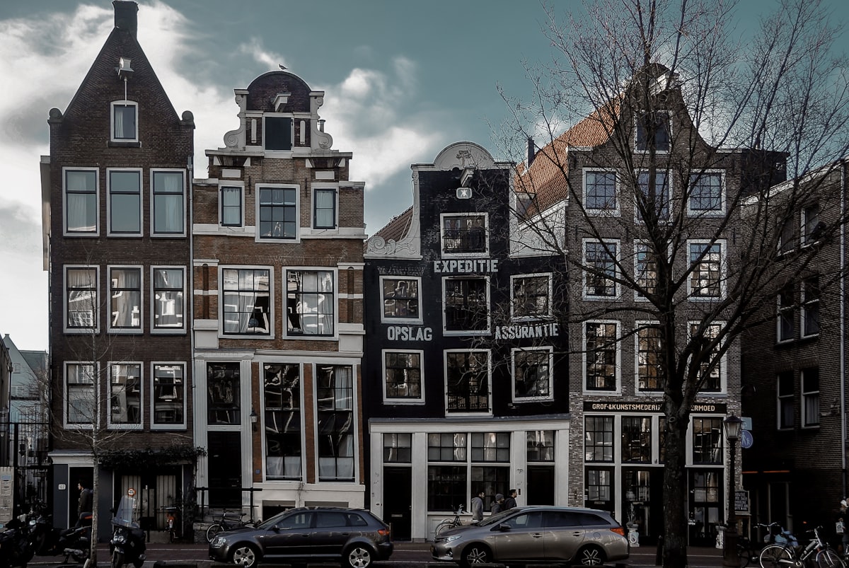 Amsterdam Canal Architecture