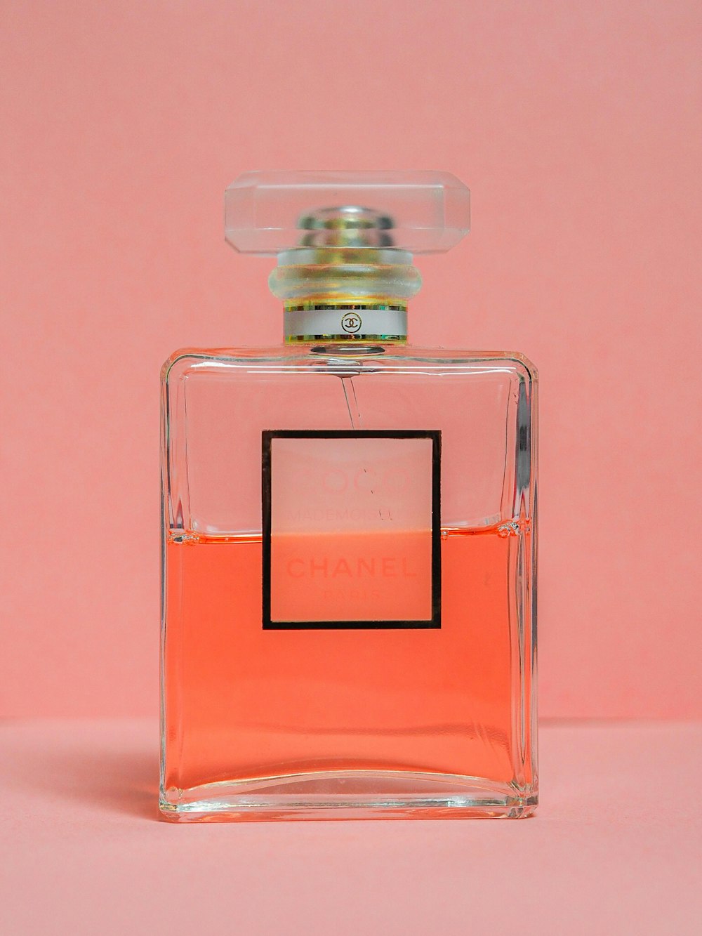 Calvin Klein 1 香水瓶