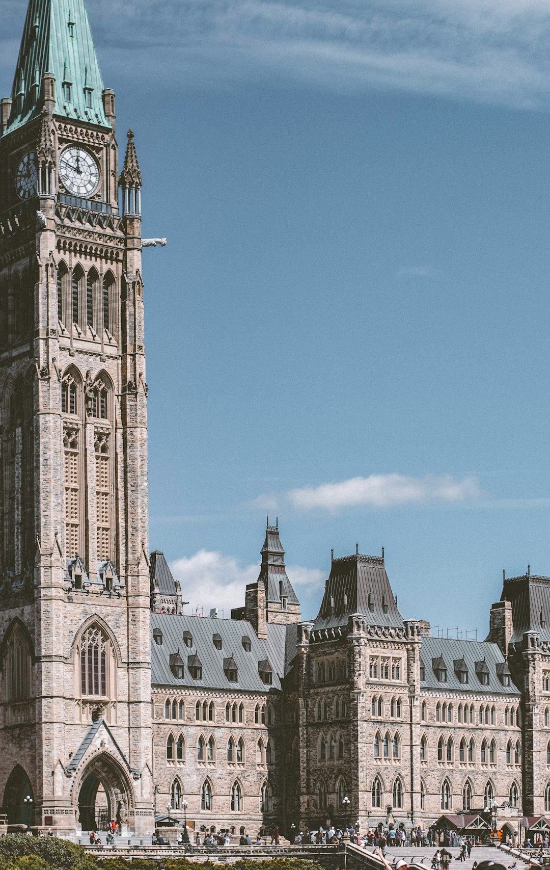 travelers stories about Landmark in Ottawa, Canada