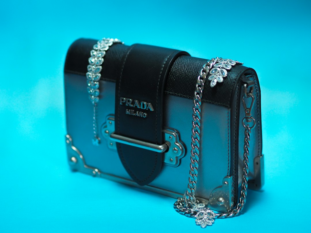 leather shoulder bag closeup