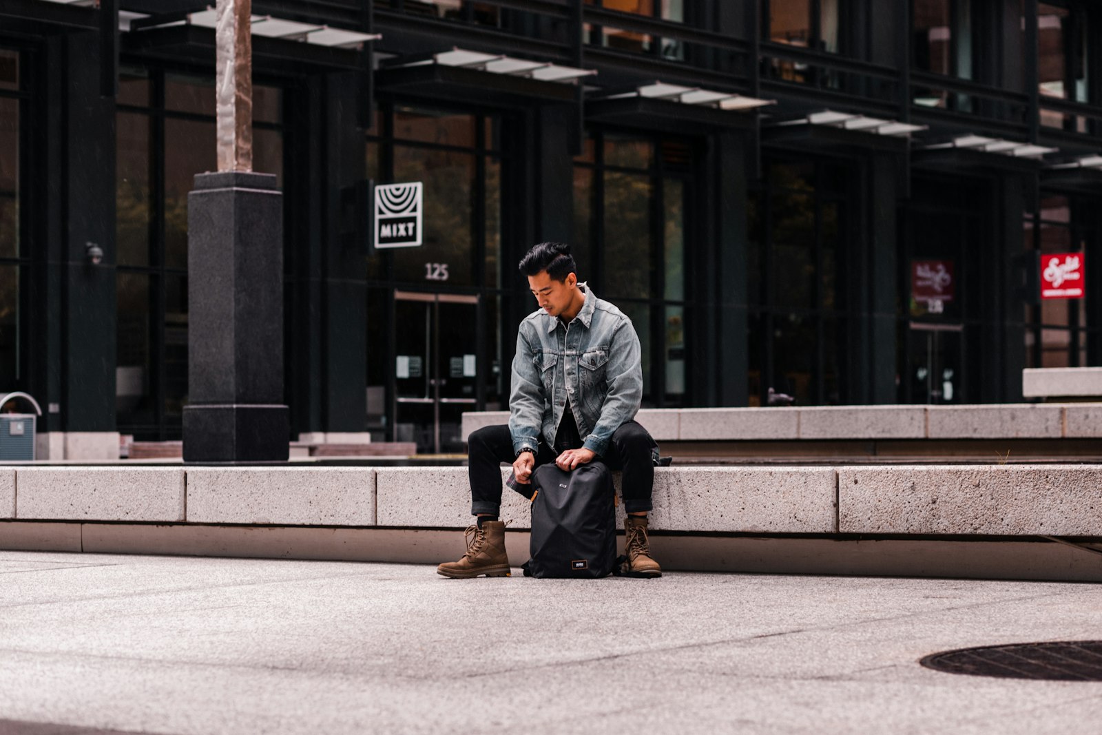 Canon EOS R + Canon EF 85mm F1.8 USM sample photo. Man in blue denim photography