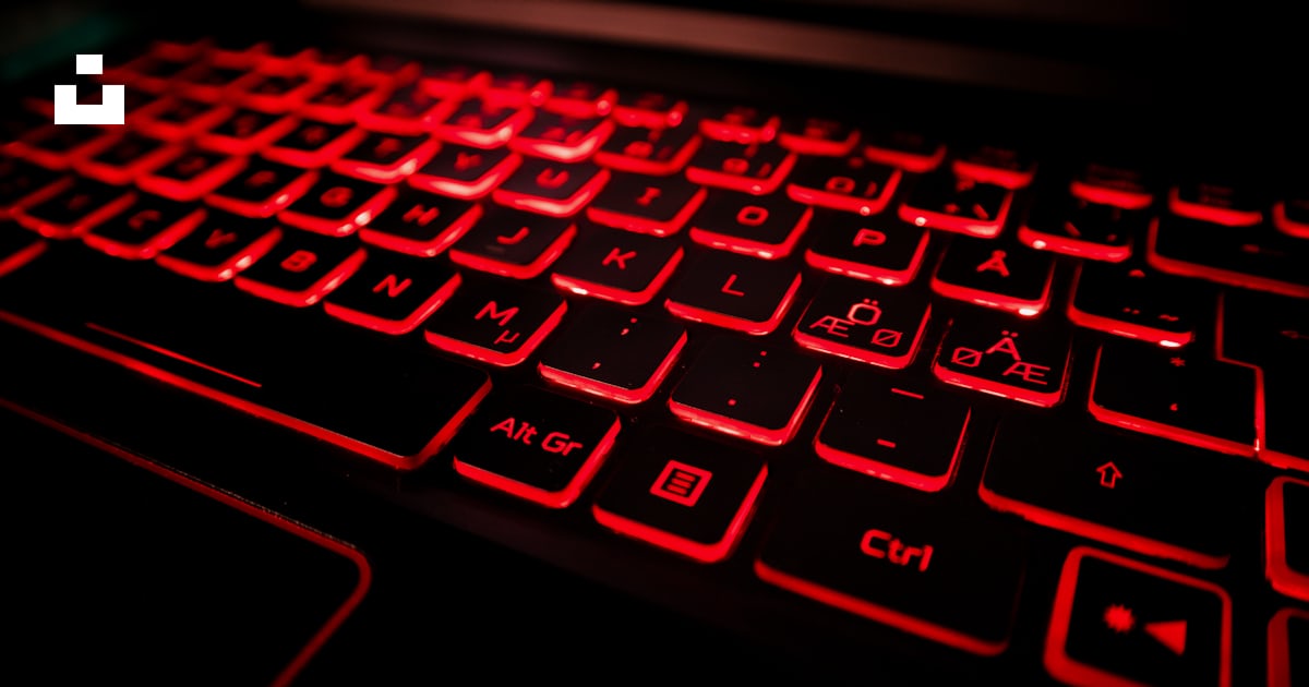Black and red laptop computer photo โ Free Finland Image on Unsplash