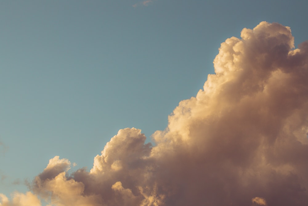 white clouds and blue sky during daytime