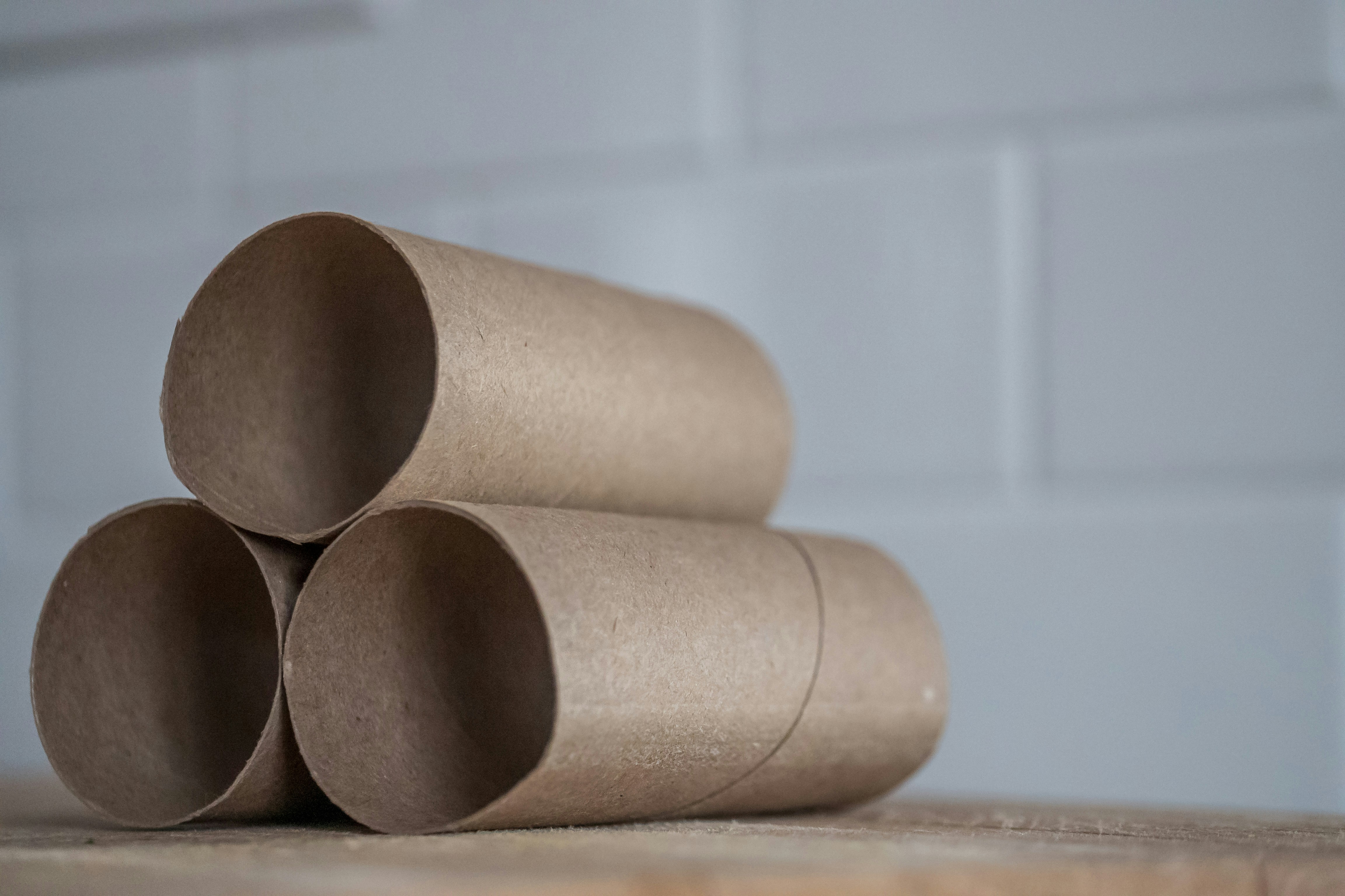 Industrial paper rolls for packaging