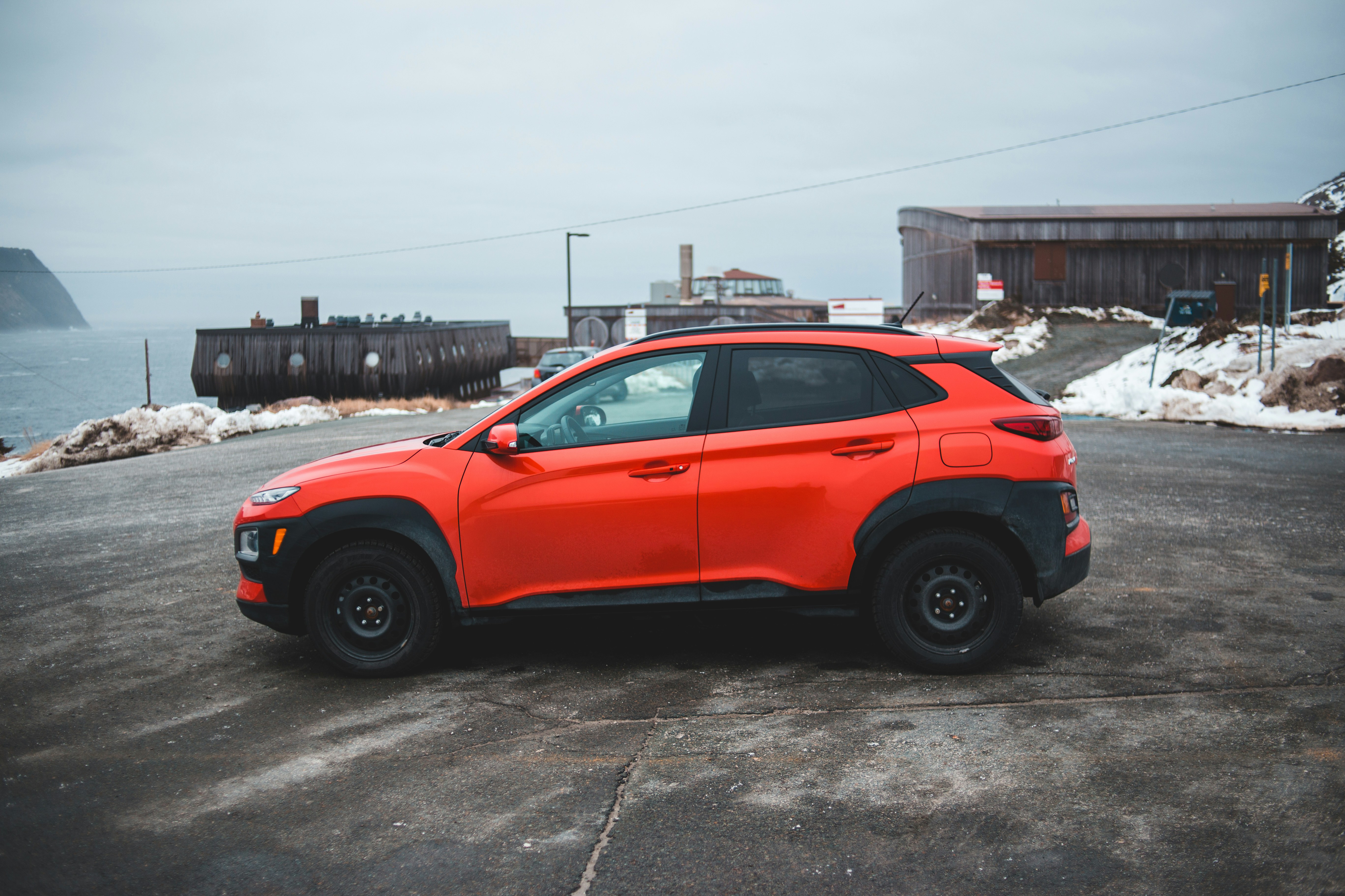 compact SUV minimalist car, wallpaper, Cheap Mini Crossover: Ultimate Guide to Affordable Subcompact SUVs 2