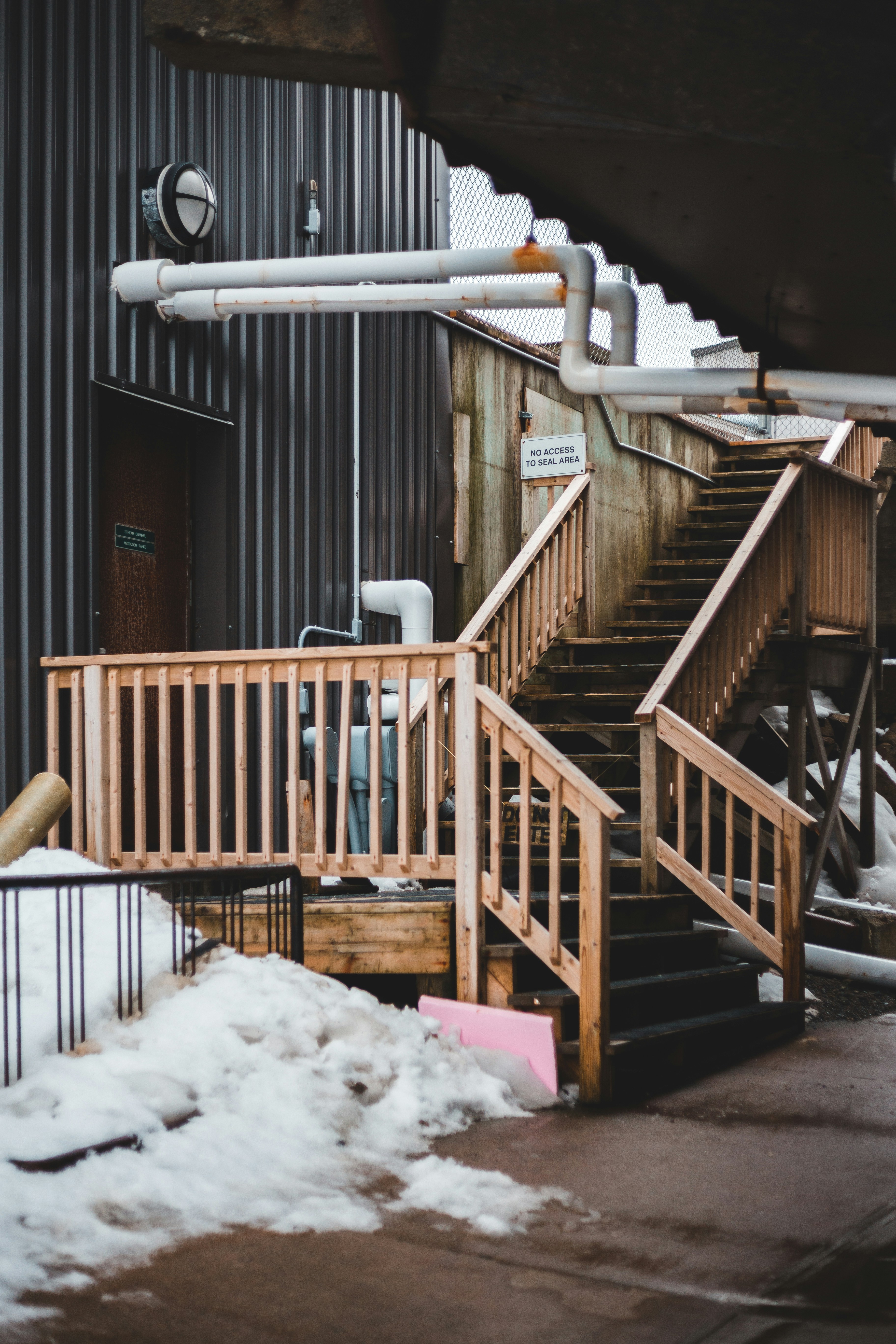 Photo by introspectivedsgn