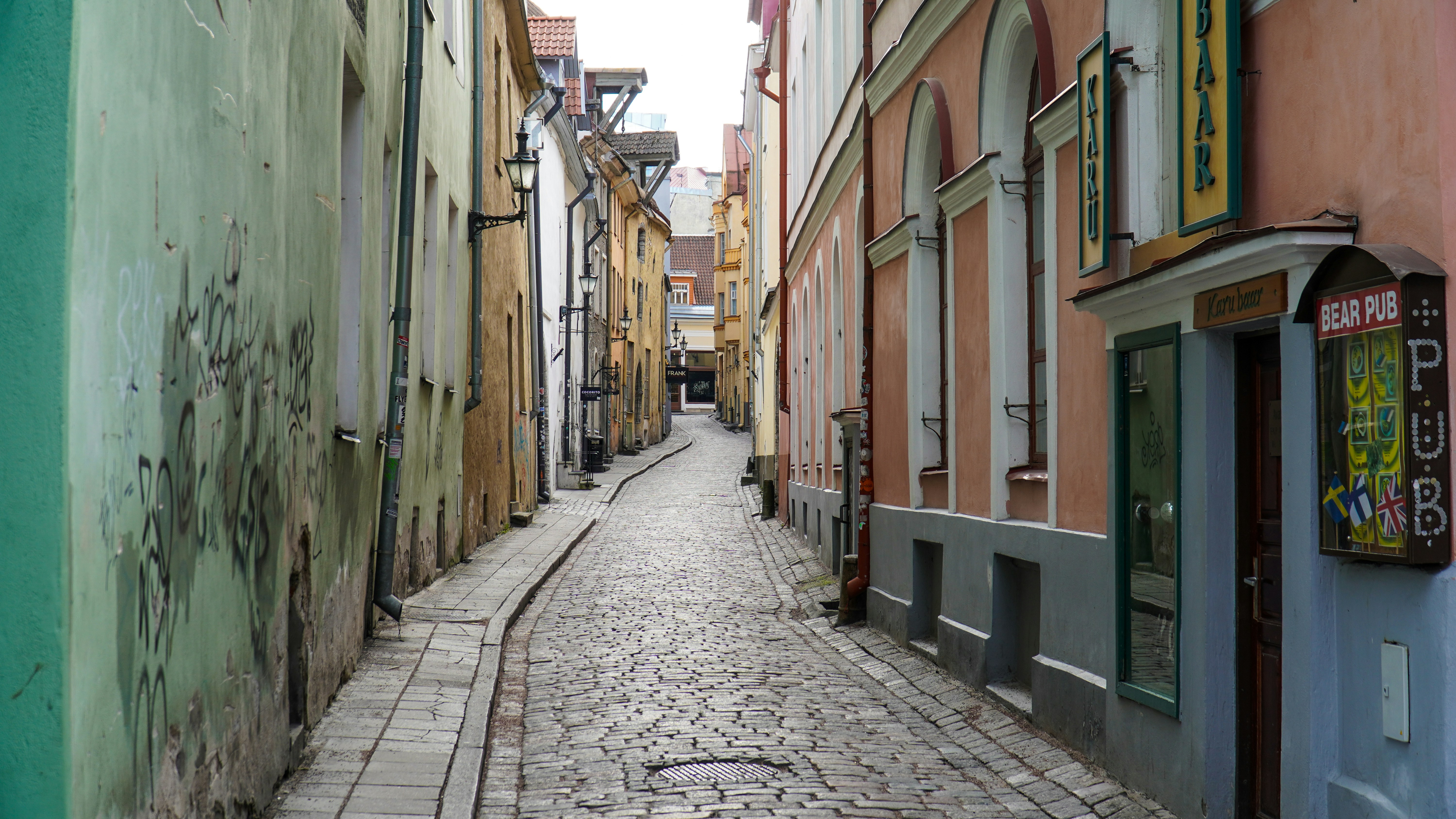 Photo by ilja_nedilko