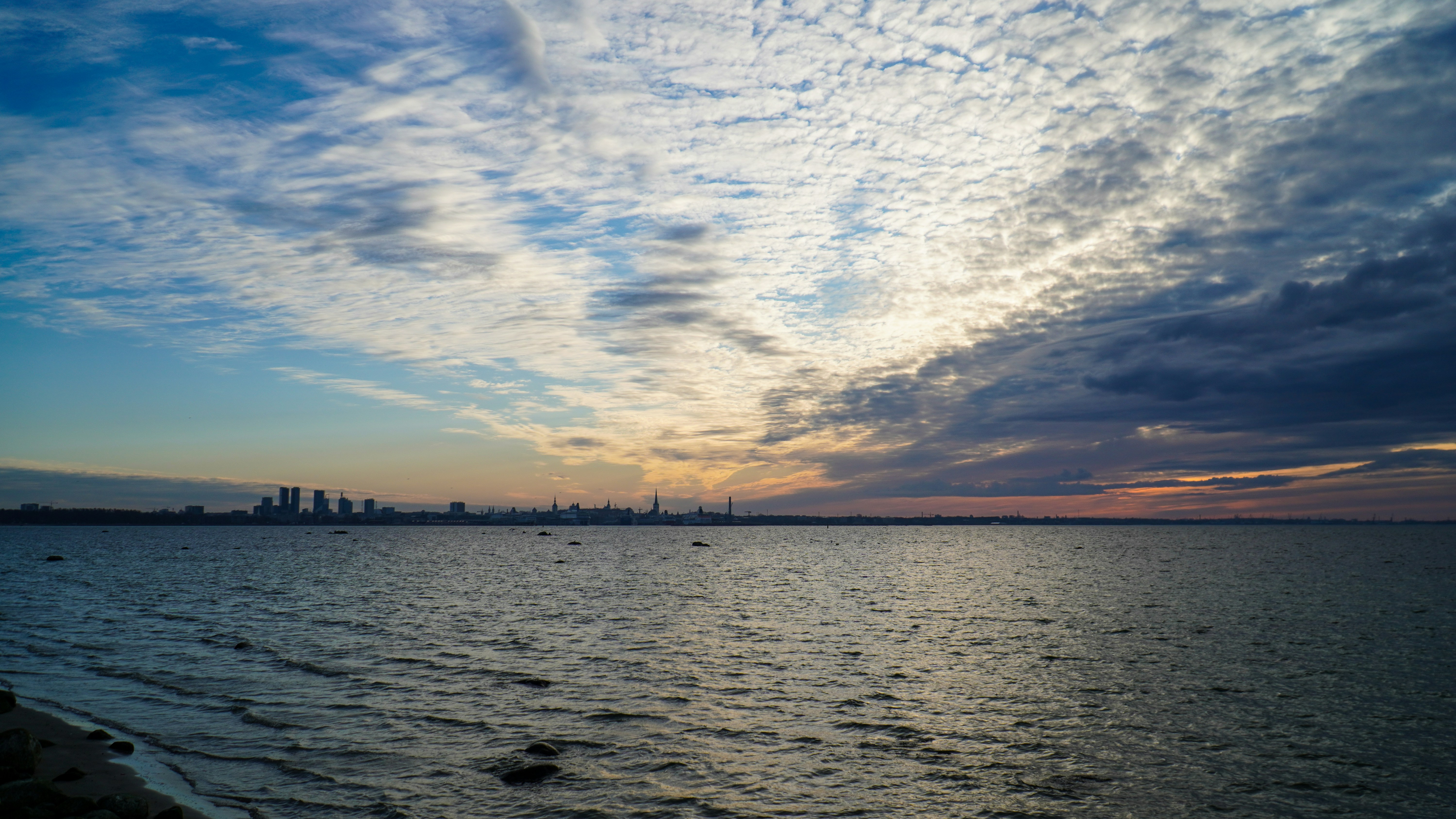 Photo by ilja_nedilko