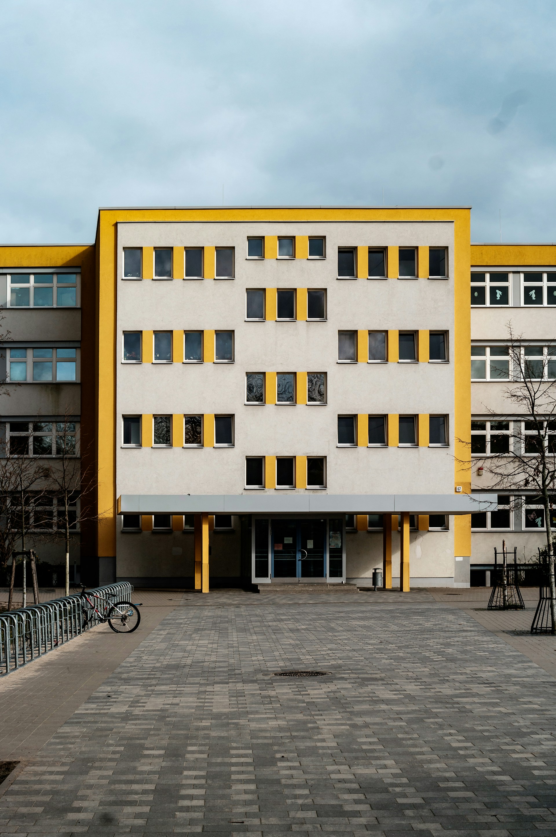 brown and white concrete building