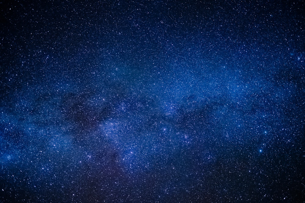 Blue and white starry night sky photo – Free Blue Image on Unsplash