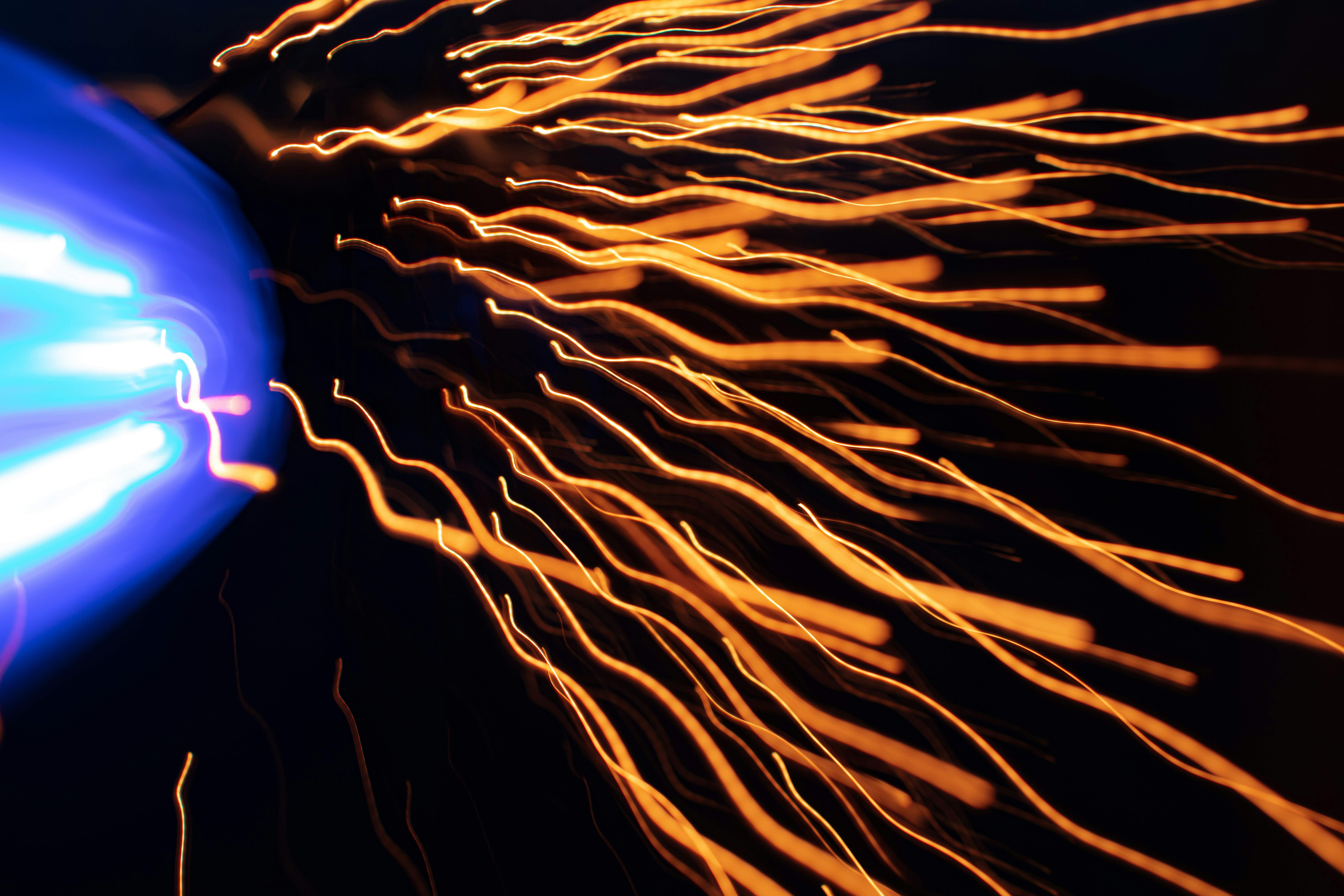 Photo by worldsbetweenlines