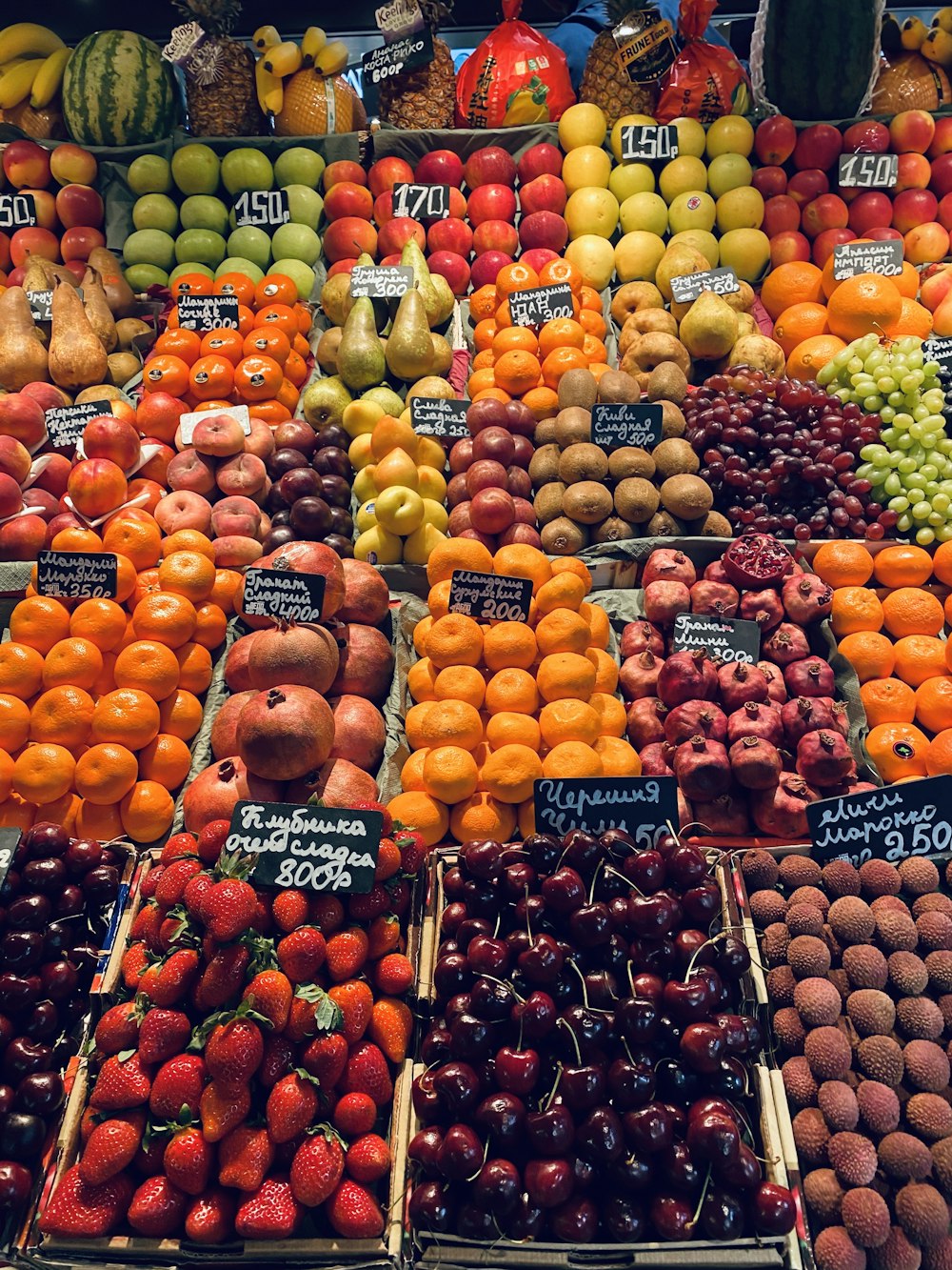 orange and red apple fruits